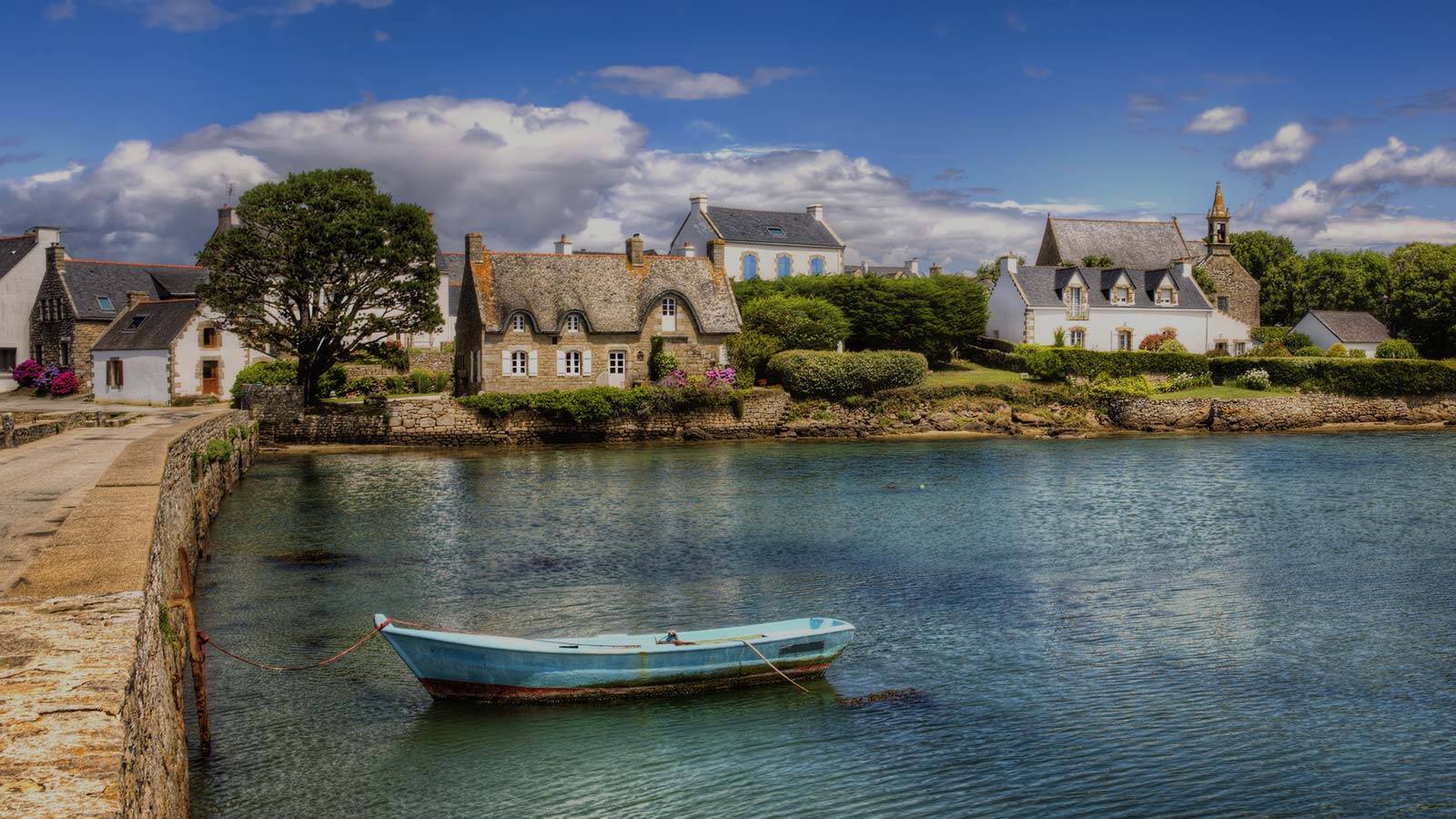 Petit port de charme dans le Morbihan.